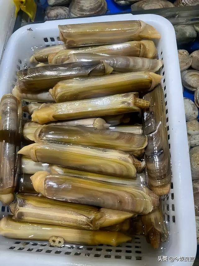 餐厅2个菜661元吃完才说价格网友直摇头