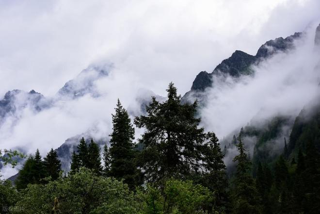 毕徒步地理手册：沉浸式穿越神山秘境新葡京此生必走！收好四姑娘山长穿(图4)