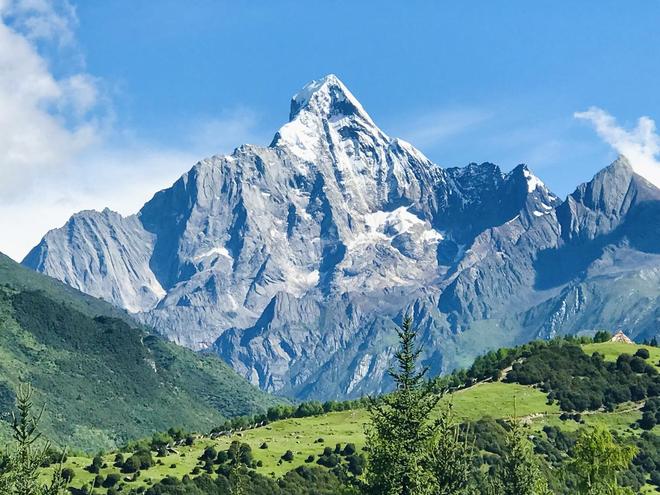 毕徒步地理手册：沉浸式穿越神山秘境新葡京此生必走！收好四姑娘山长穿(图12)